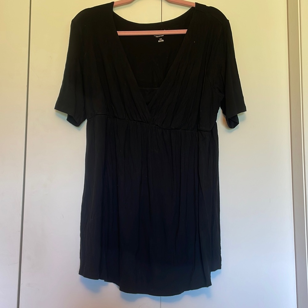 Maternity black top